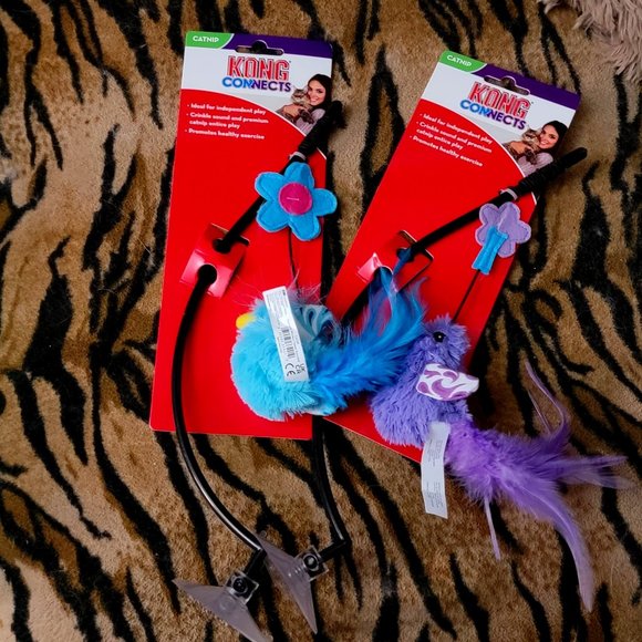 Kong Cat Connects Toy Window Attachment w / catnip ea. New ! - Picture 2 of 7